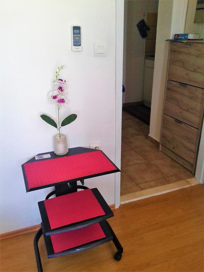 מילנה Apartment Vesna מראה חיצוני תמונה